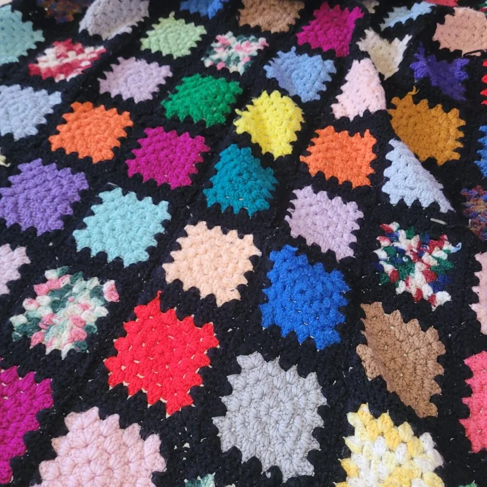 Vintage Crochet Handmade Afghan Granny Square Throw Blanket - Picture 5 of 11